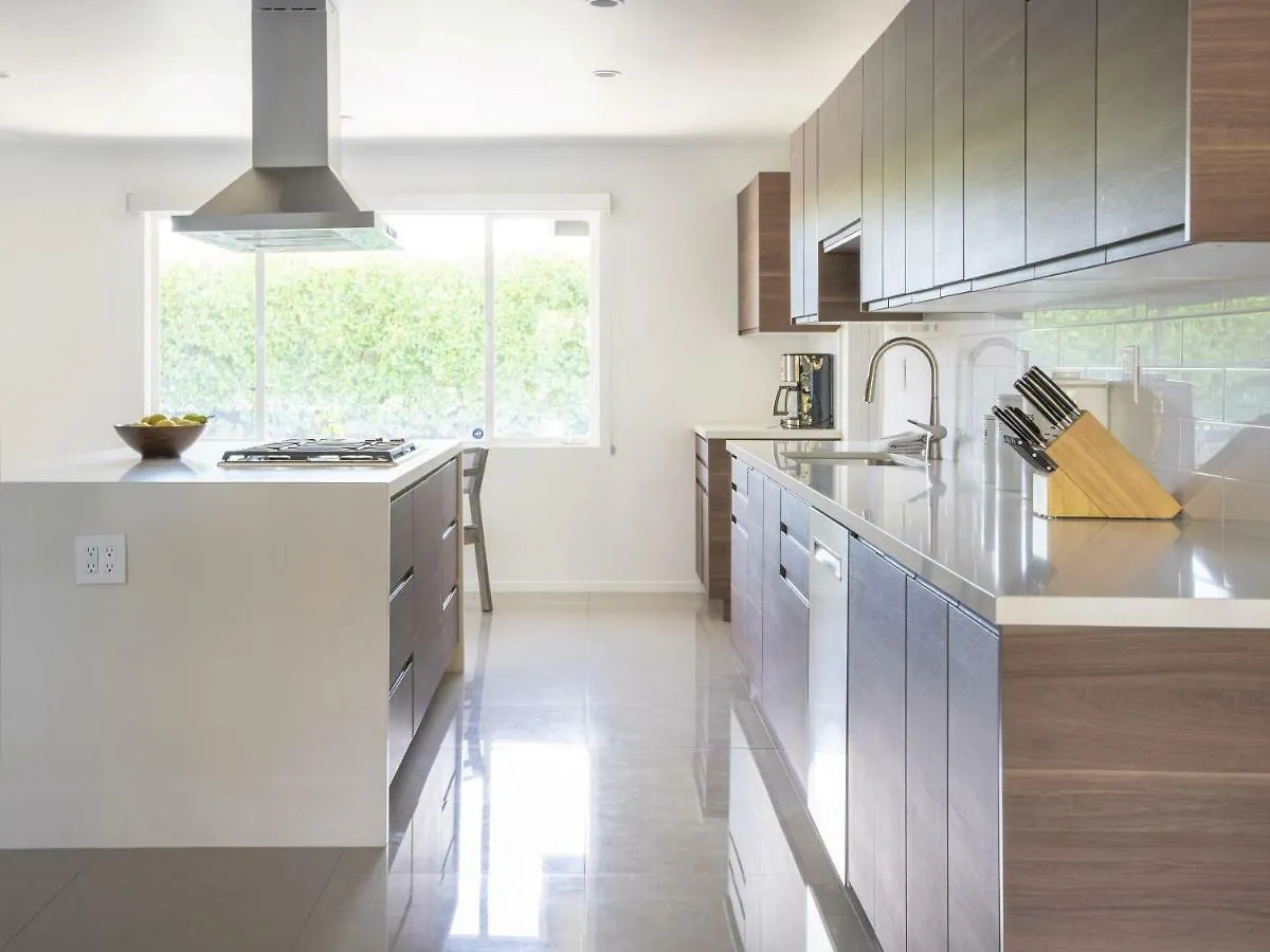 West Elm House: The Seven-Eighty Villa Palm Springs Holiday home