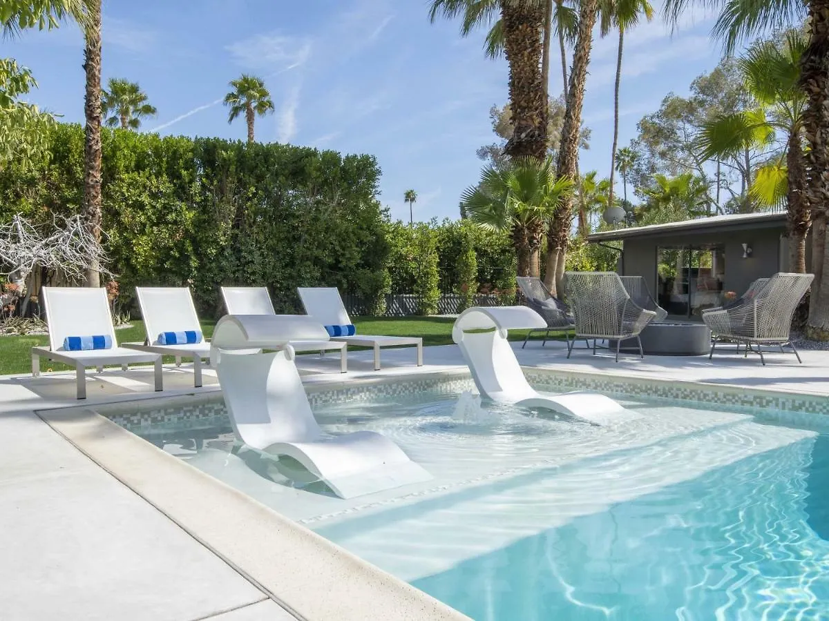 West Elm House: The Seven-Eighty Villa Palm Springs